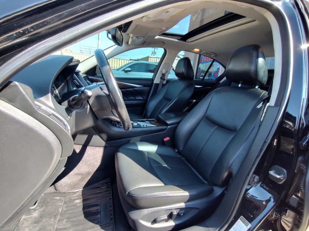 2018 INFINITI Q50 Image 14