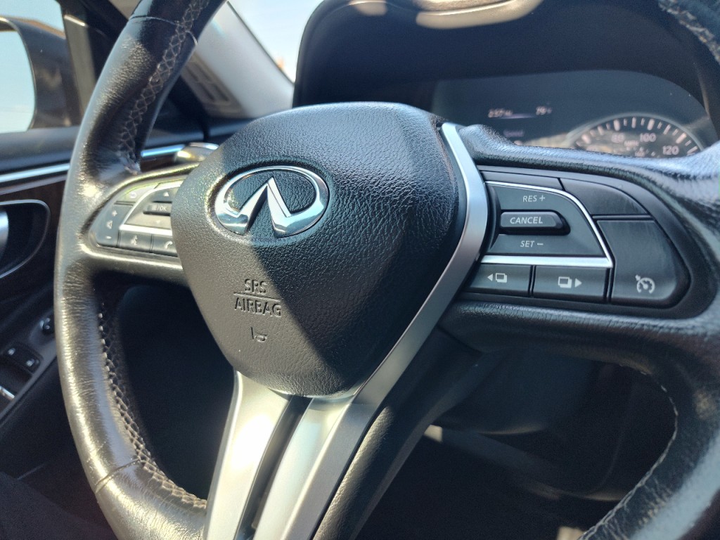 2018 INFINITI Q50 Image 18