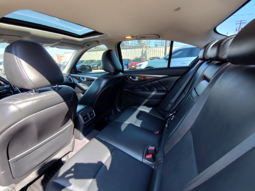 2018 INFINITI Q50 Image 29