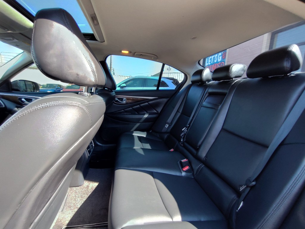 2018 INFINITI Q50 Image 31