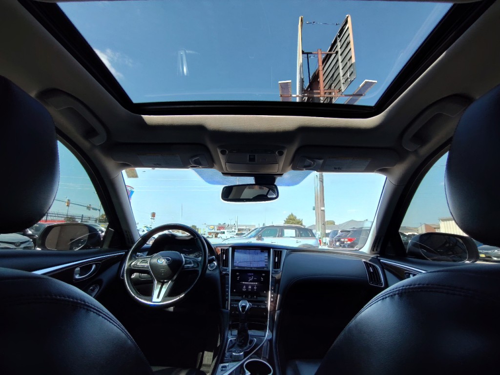 2018 INFINITI Q50 Image 32
