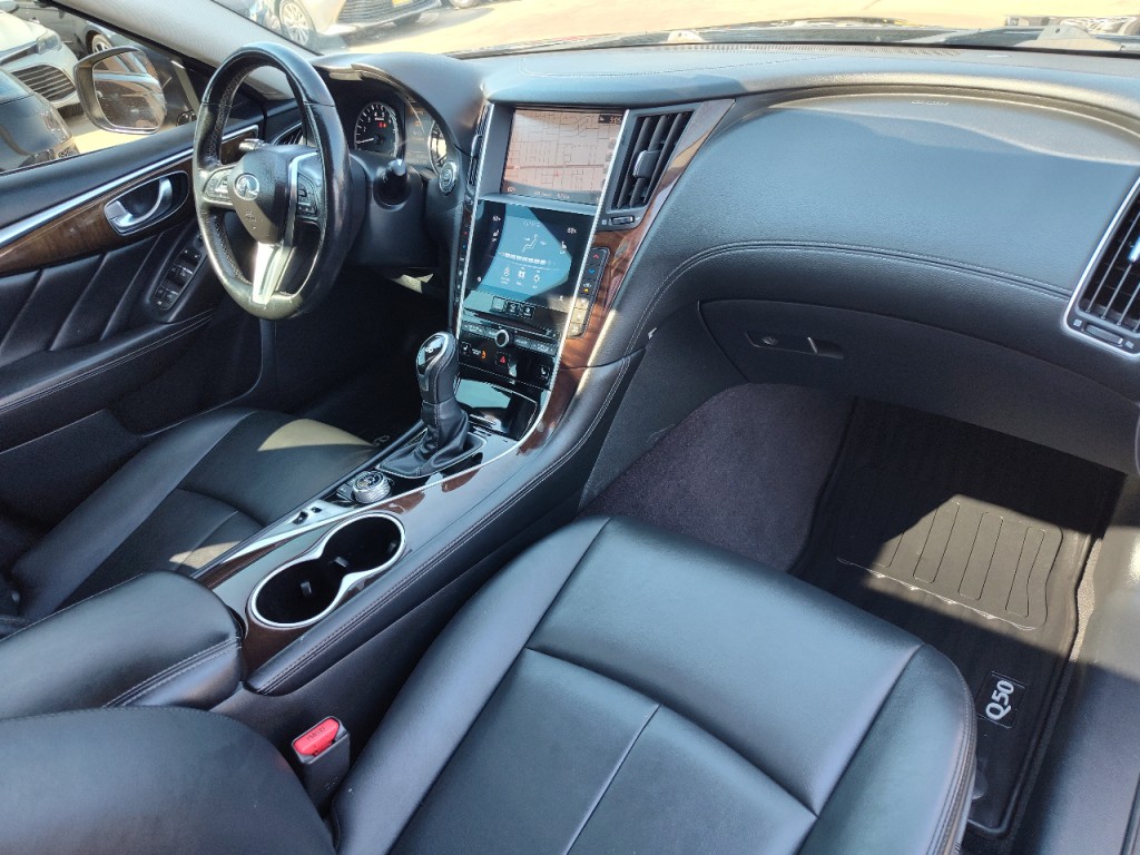 2018 INFINITI Q50 Image 42
