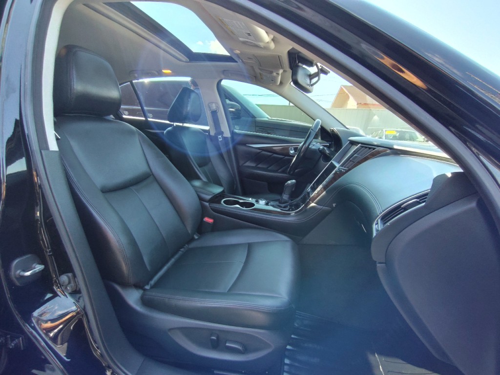 2018 INFINITI Q50 Image 44