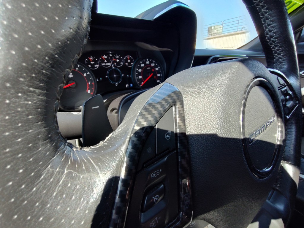 2016 Chevrolet Camaro Image 21