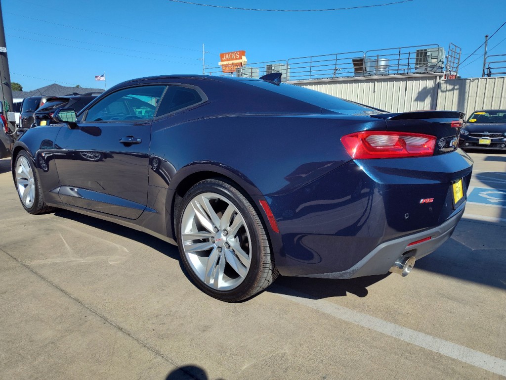 2016 Chevrolet Camaro Image 5