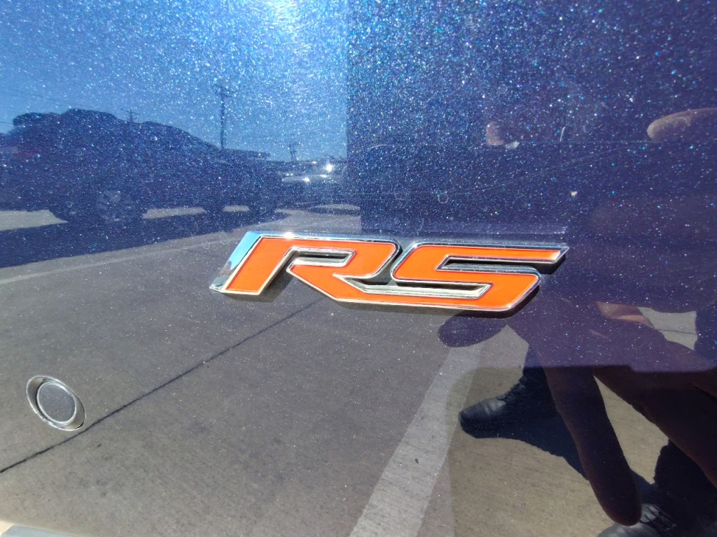 2016 Chevrolet Camaro Image 11