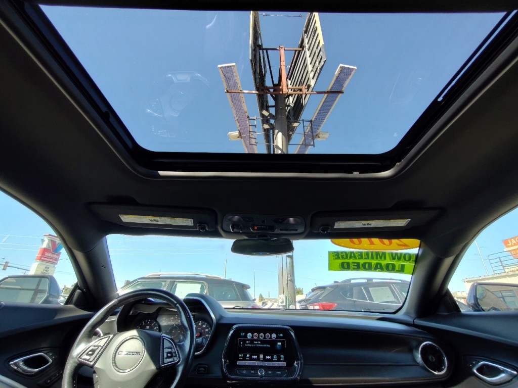 2016 Chevrolet Camaro Image 31