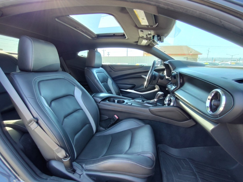 2016 Chevrolet Camaro Image 36