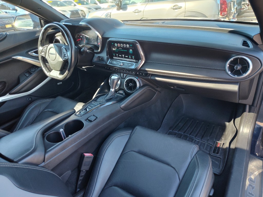 2016 Chevrolet Camaro Image 37