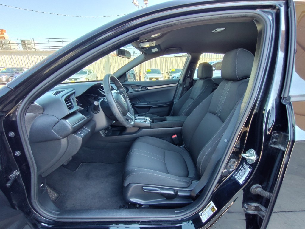 2018 Honda Civic Image 10