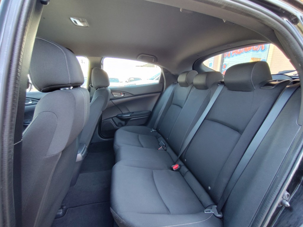 2018 Honda Civic Image 25