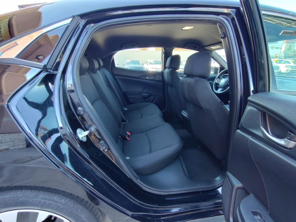 2018 Honda Civic Image 30