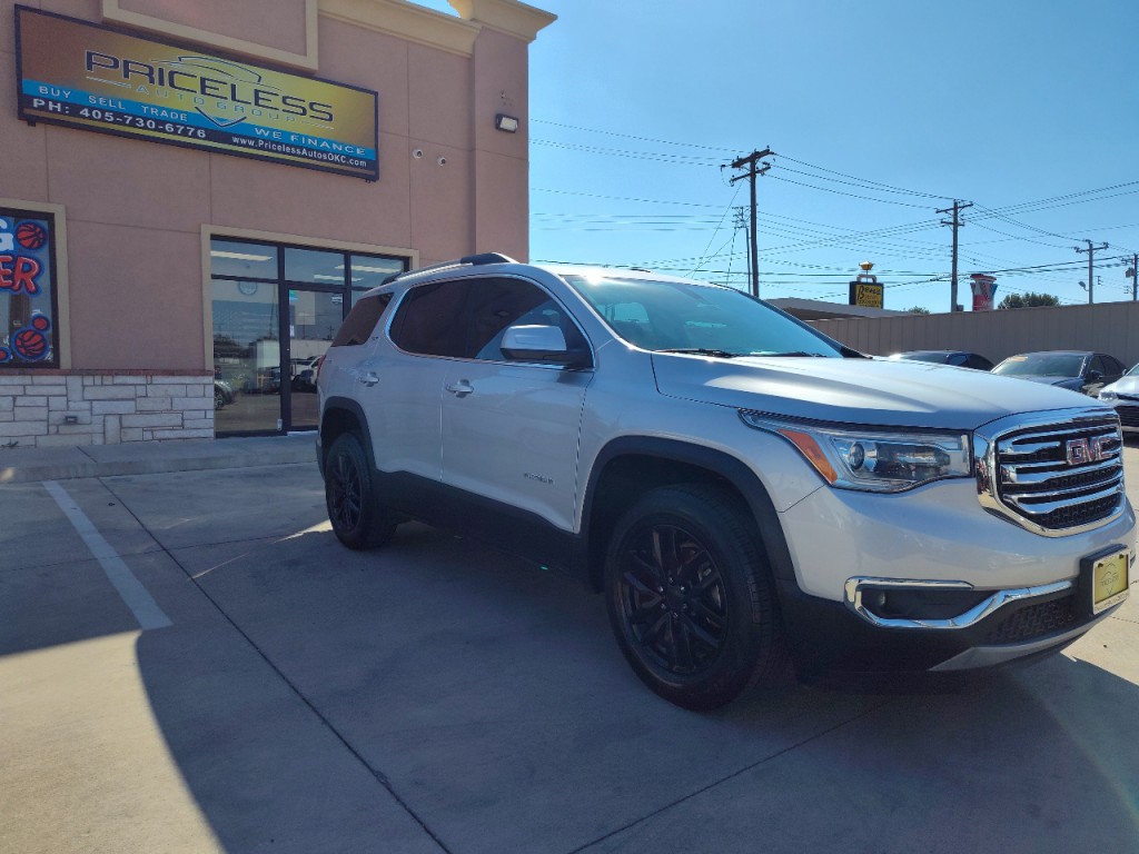 2019 GMC Acadia Image 3