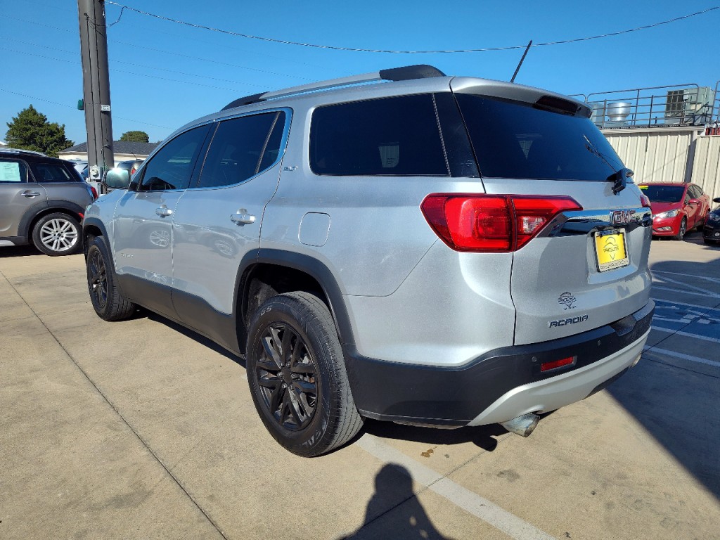 2019 GMC Acadia Image 7