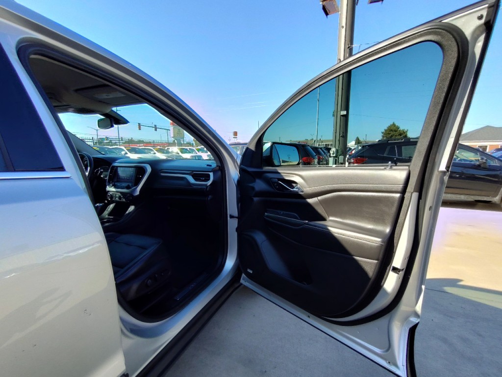 2019 GMC Acadia Image 42