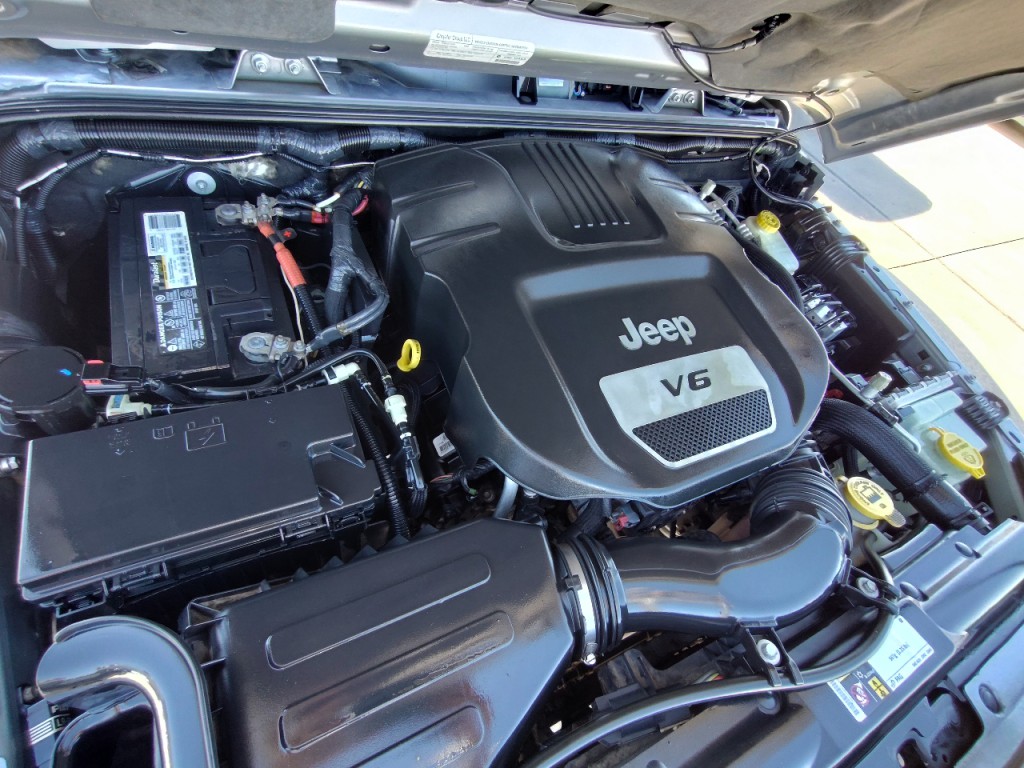 2015 Jeep Wrangler Image 49