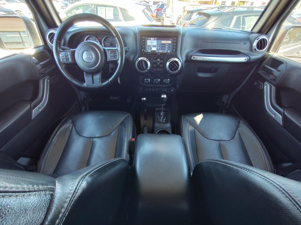 2015 Jeep Wrangler Image 29
