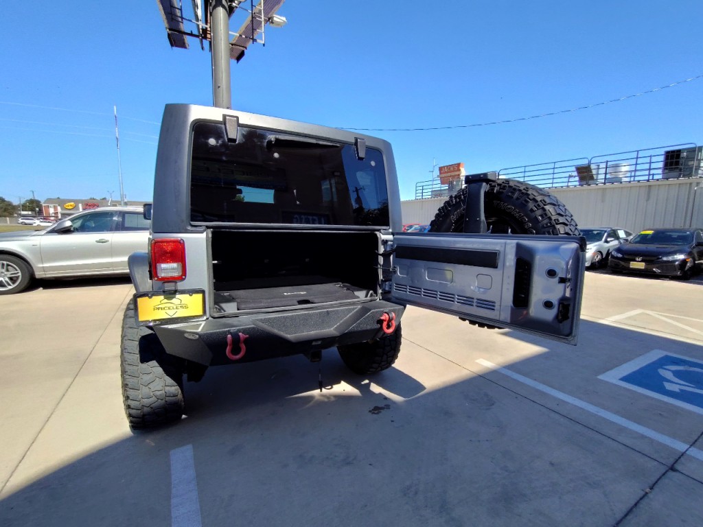 2015 Jeep Wrangler Image 41