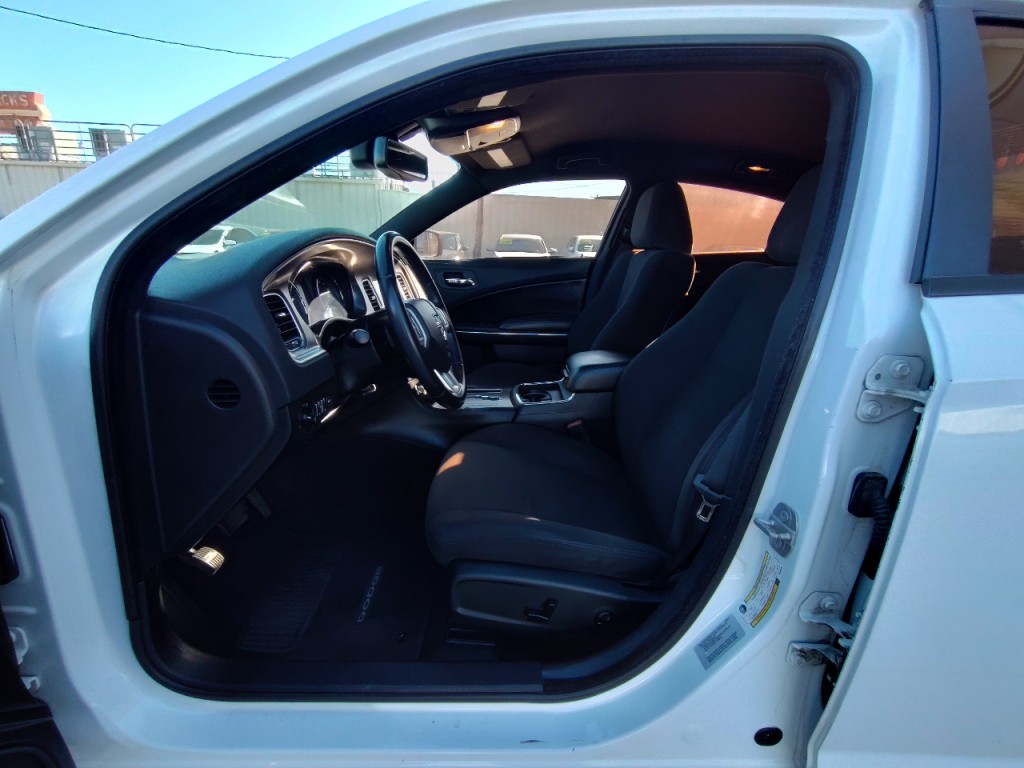 2014 Dodge Charger Image 15