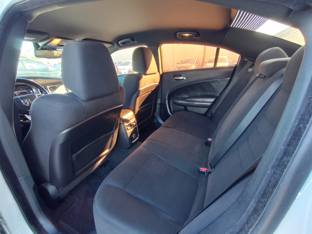 2014 Dodge Charger Image 31