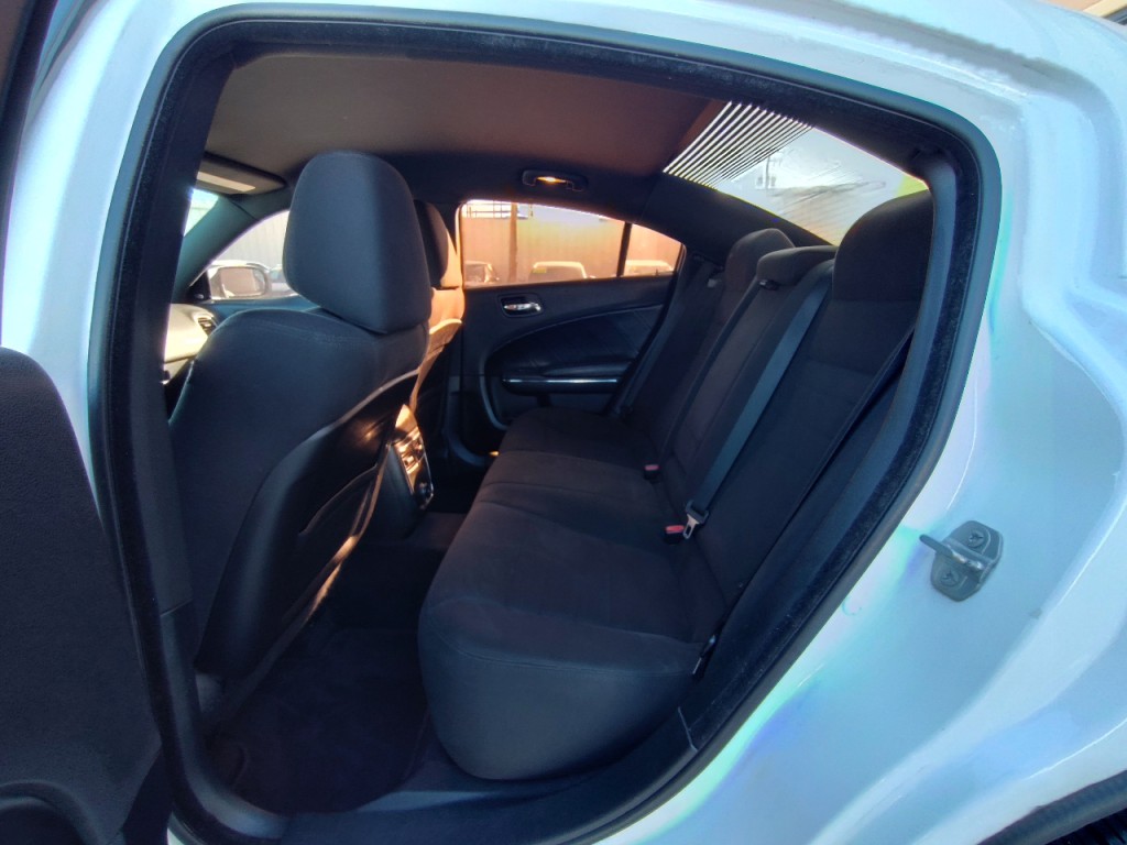 2014 Dodge Charger Image 32