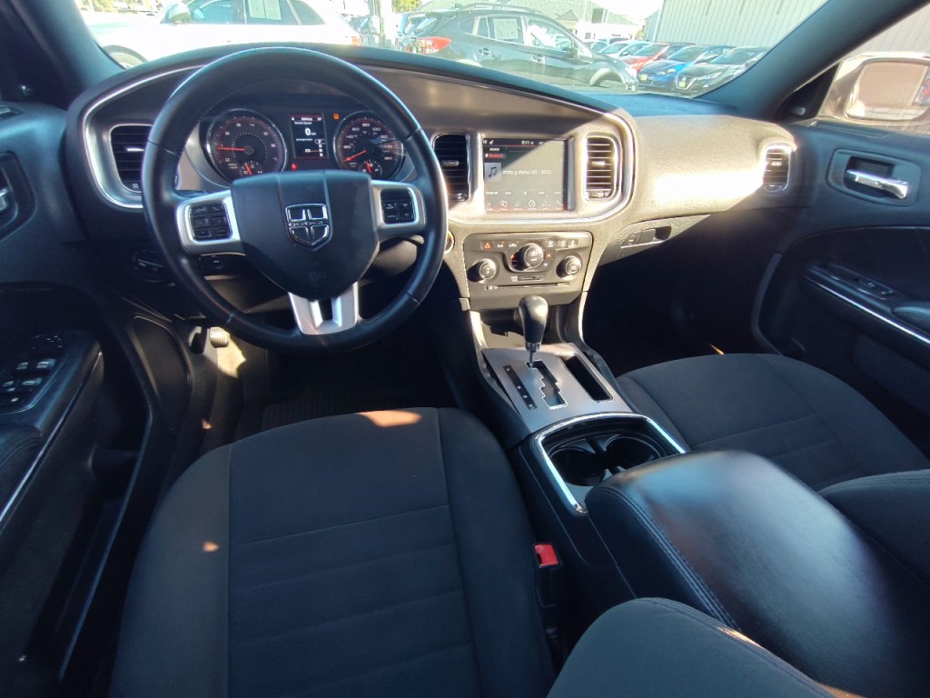 2014 Dodge Charger Image 35