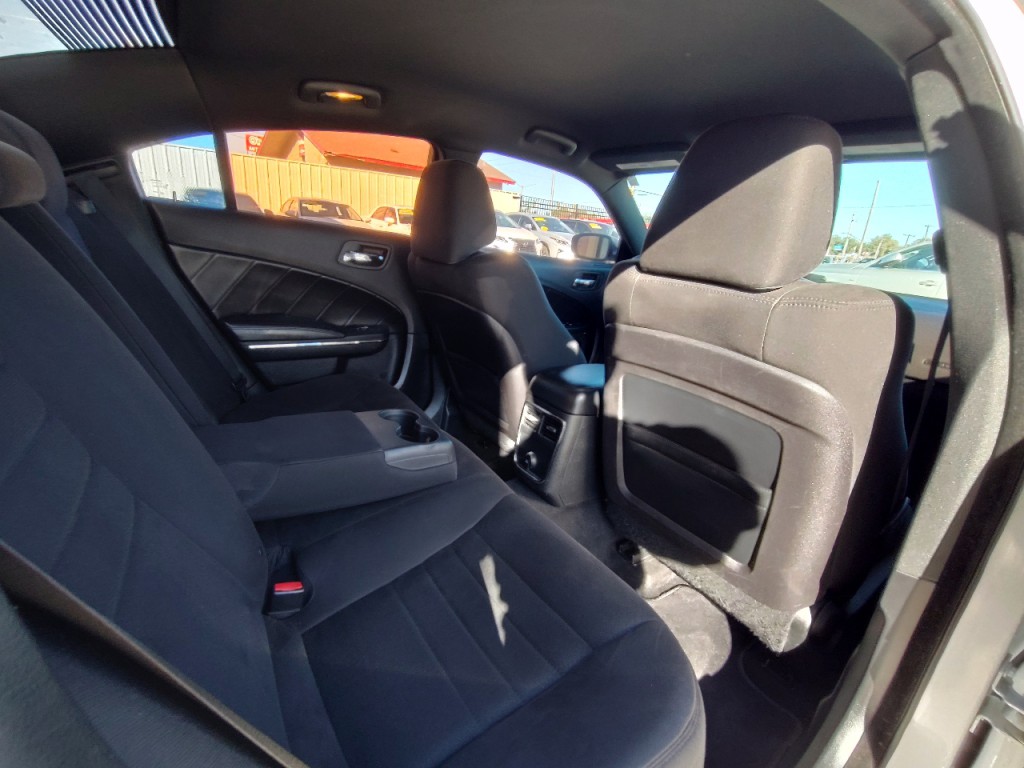 2014 Dodge Charger Image 38