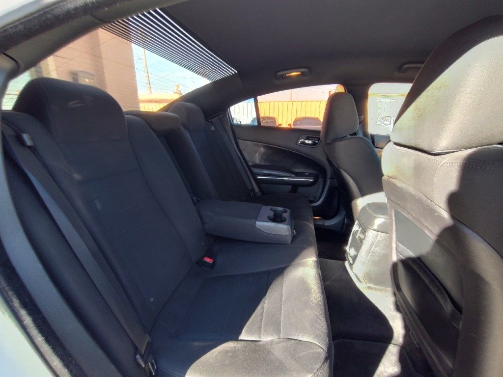 2014 Dodge Charger Image 40