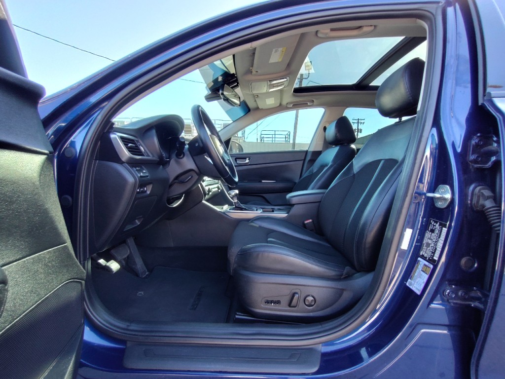 2019 Kia Optima Image 15