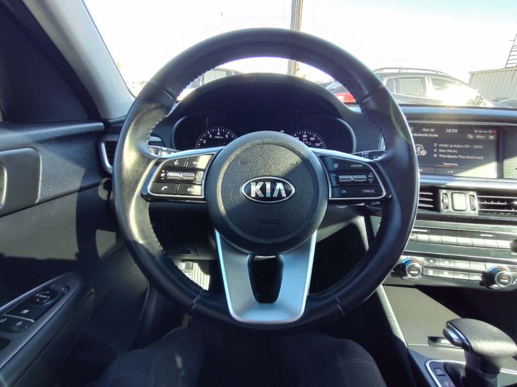 2019 Kia Optima Image 18