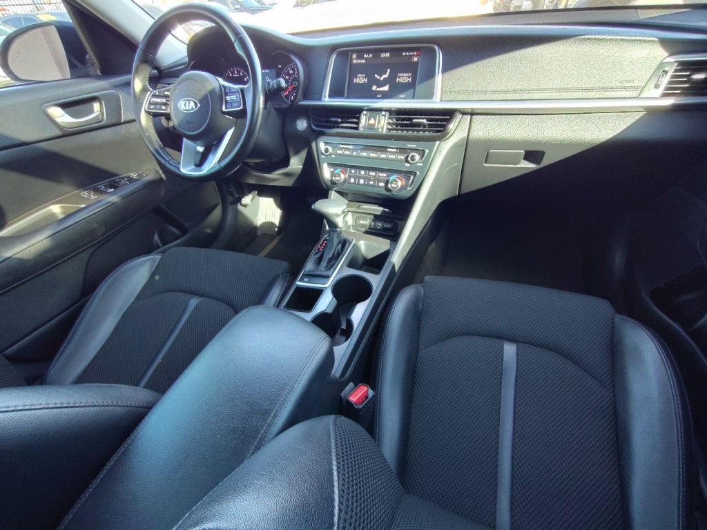 2019 Kia Optima Image 36
