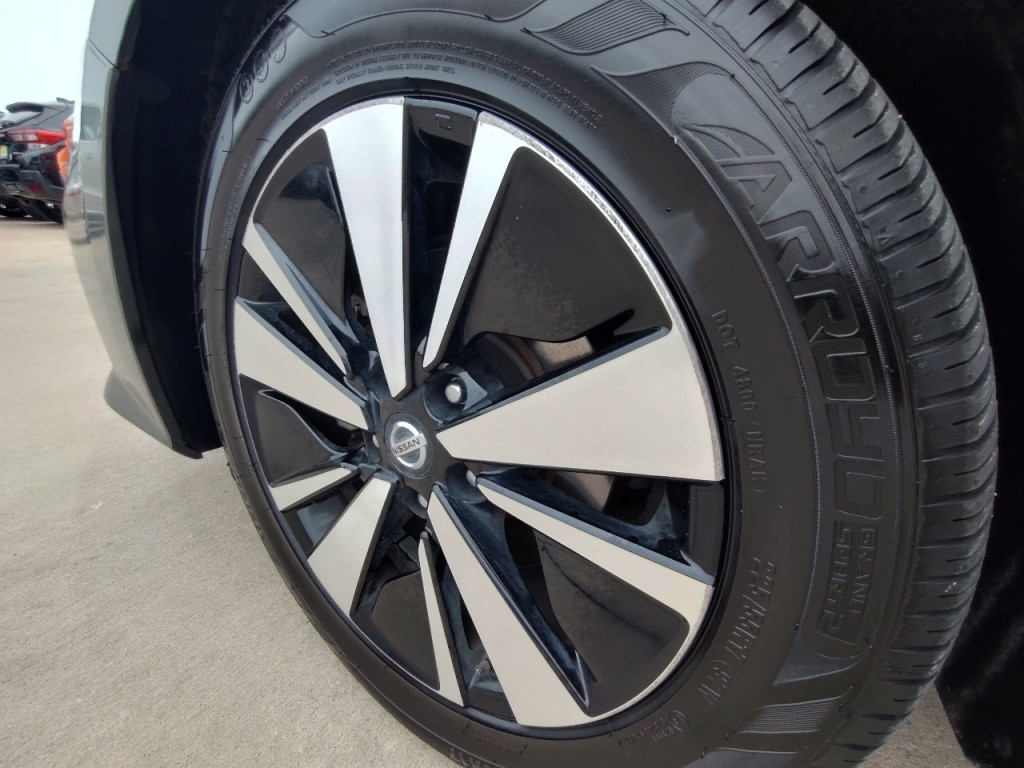 2022 Nissan Altima Image 43