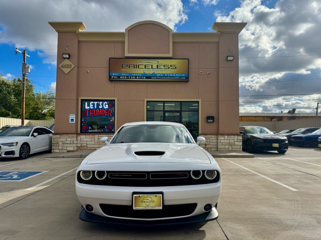 2019 Dodge Challenger Image 9