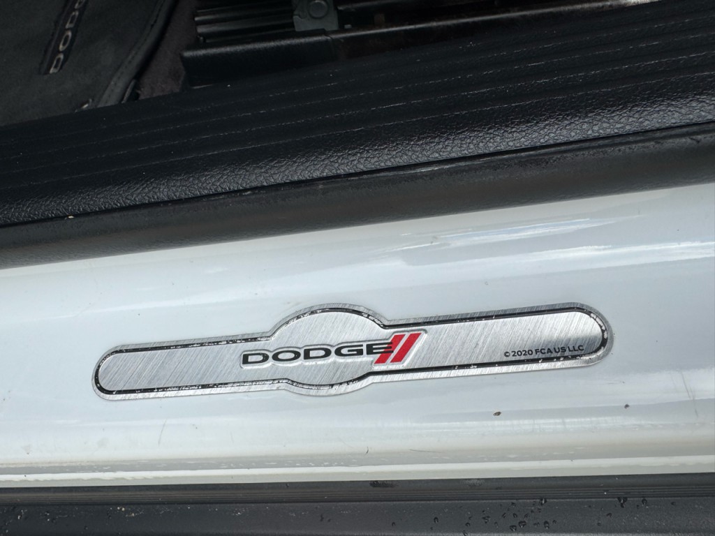 2019 Dodge Challenger Image 20