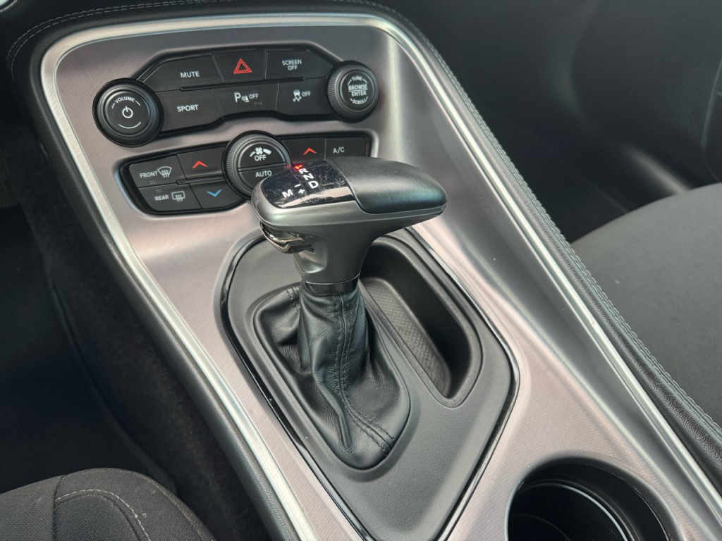 2019 Dodge Challenger Image 36