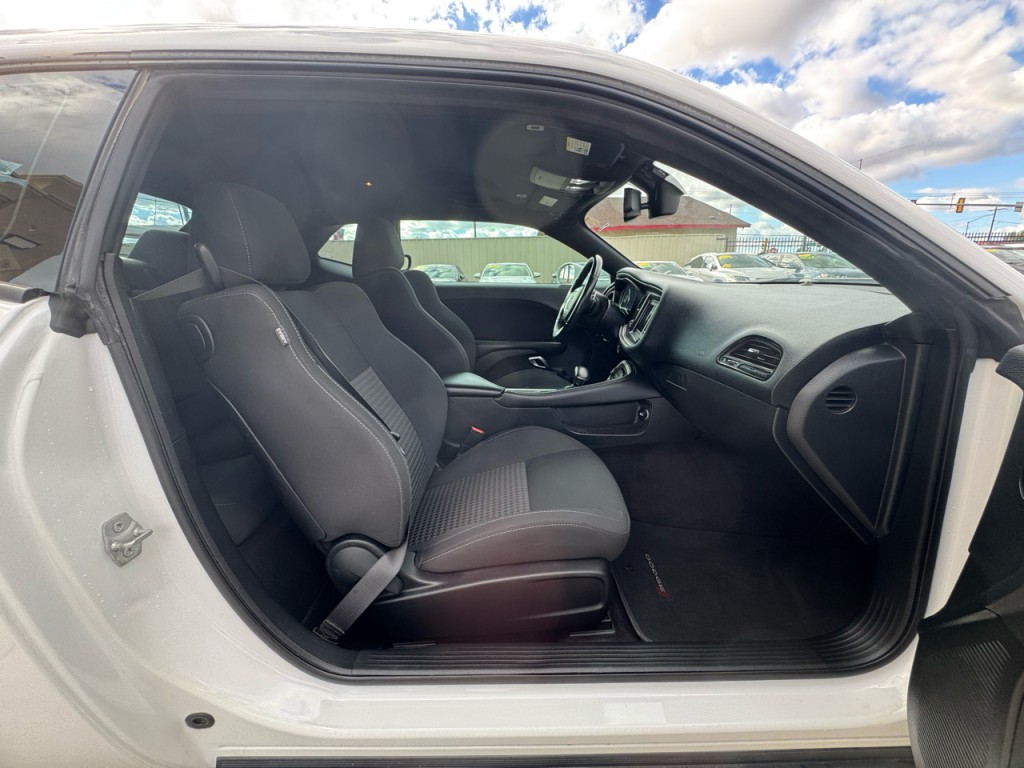 2019 Dodge Challenger Image 45