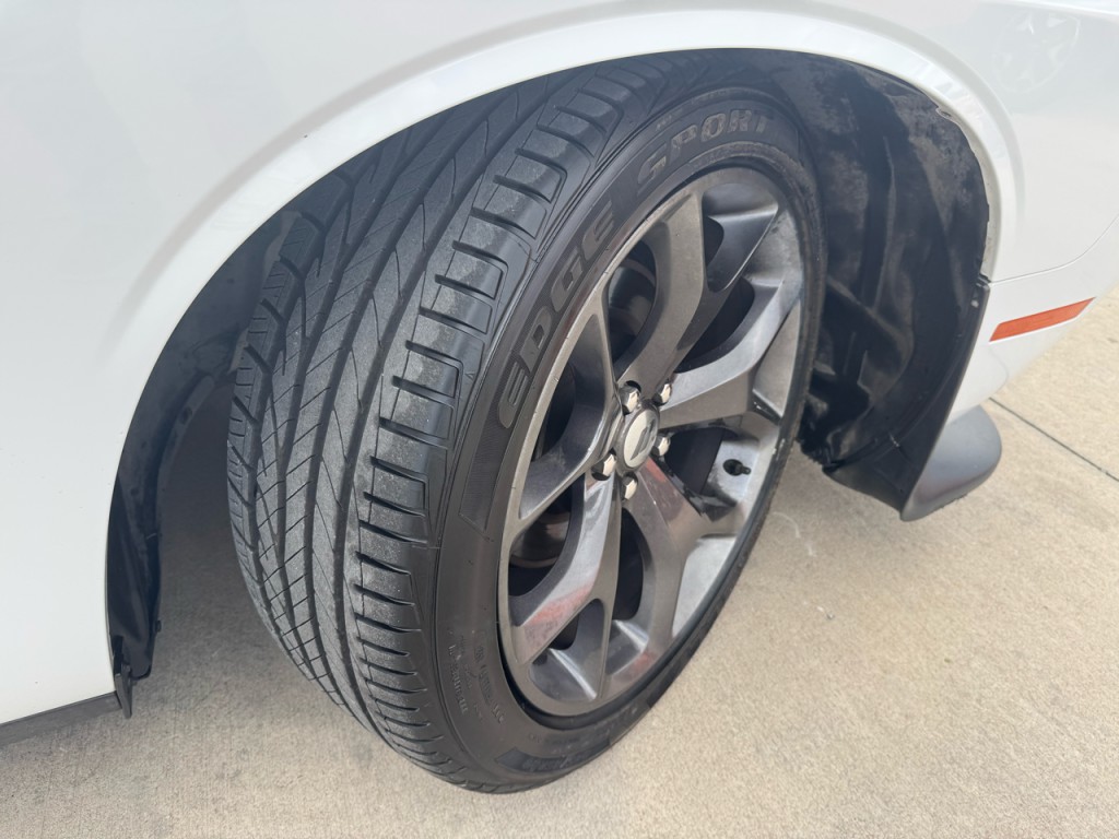 2019 Dodge Challenger Image 50