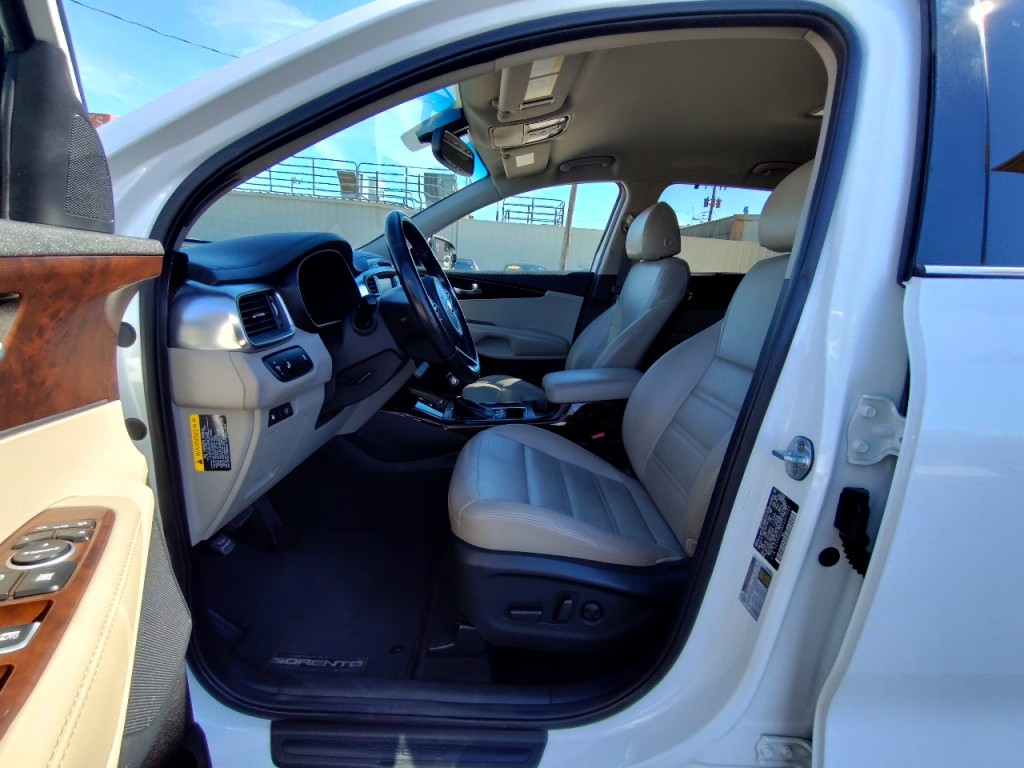 2018 Kia Sorento Image 15