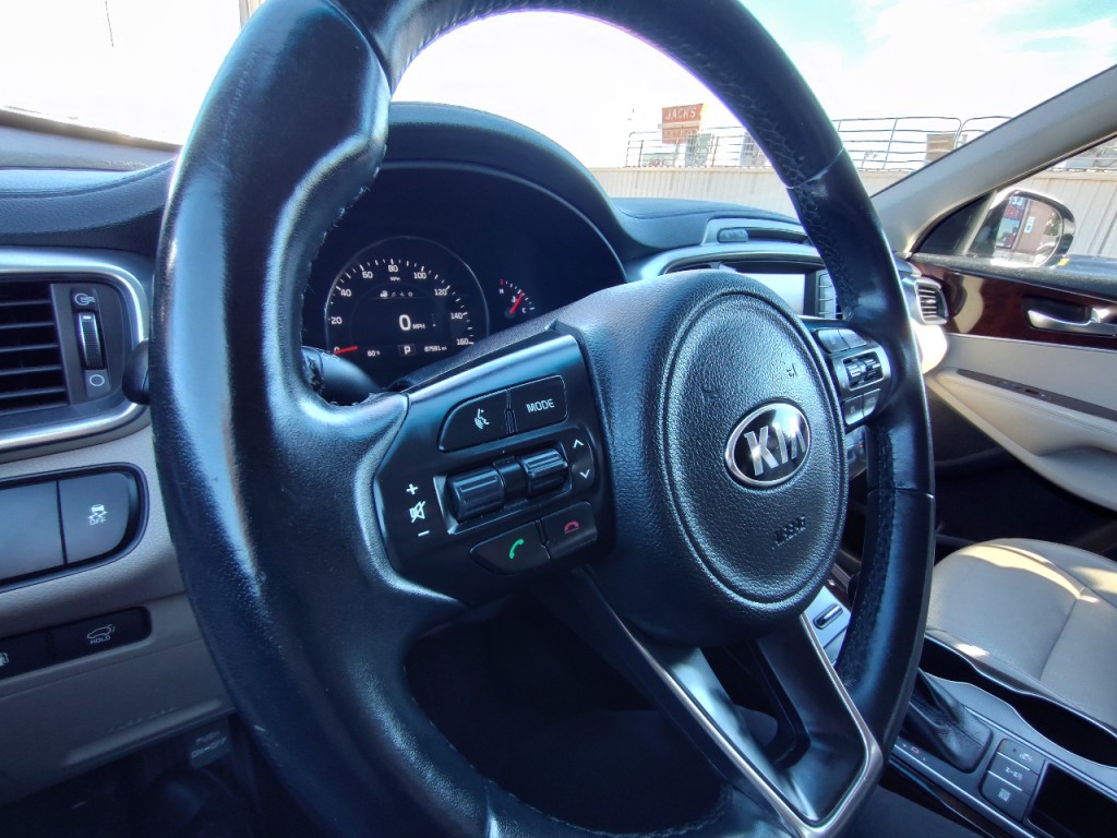 2018 Kia Sorento Image 19