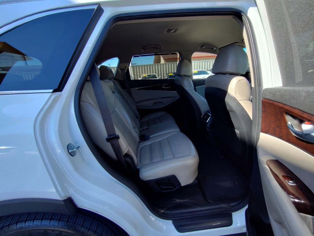 2018 Kia Sorento Image 42