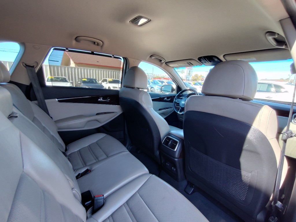 2018 Kia Sorento Image 44