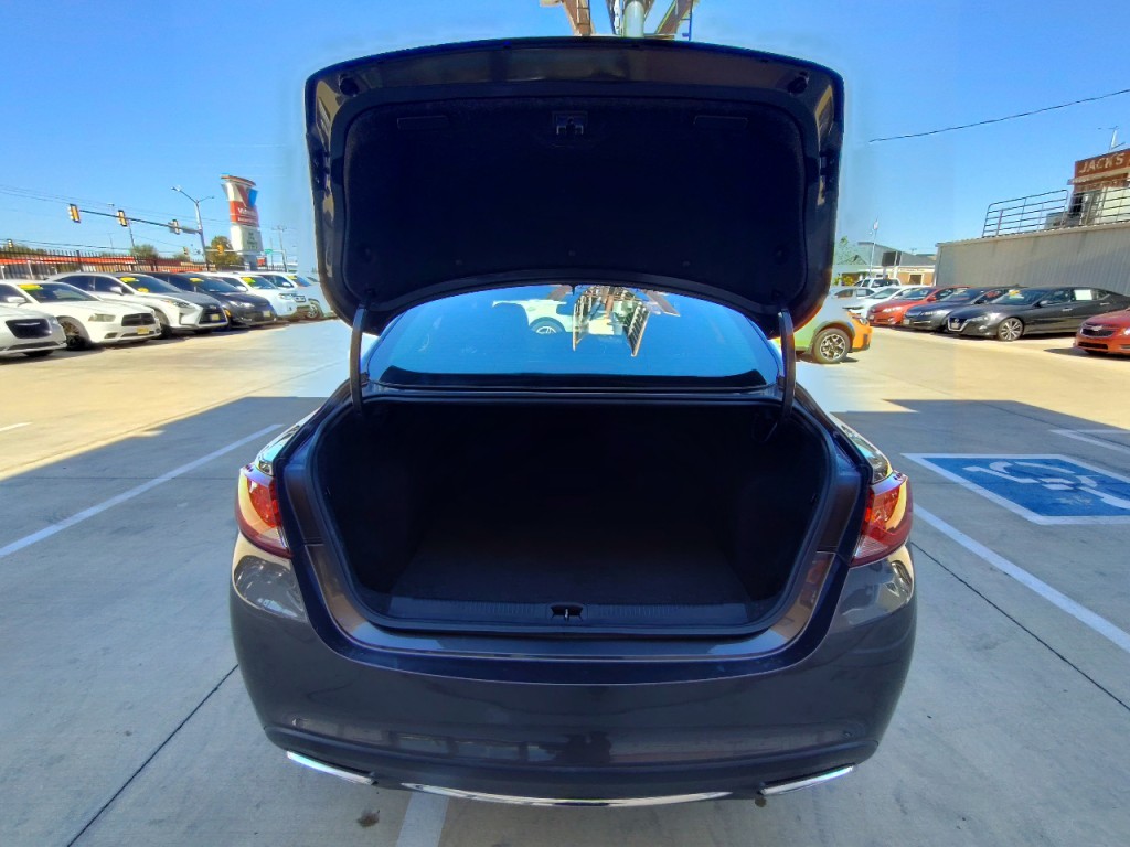 2015 Chrysler 200 Image 49