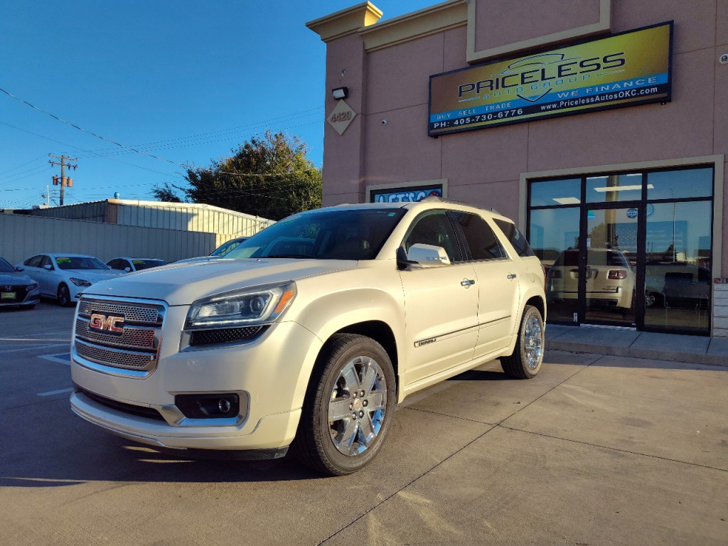 2013 GMC Acadia Image 8