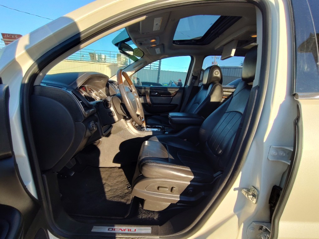 2013 GMC Acadia Image 14