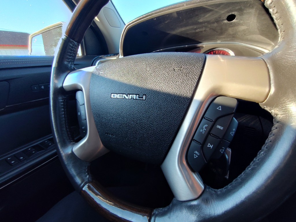 2013 GMC Acadia Image 19