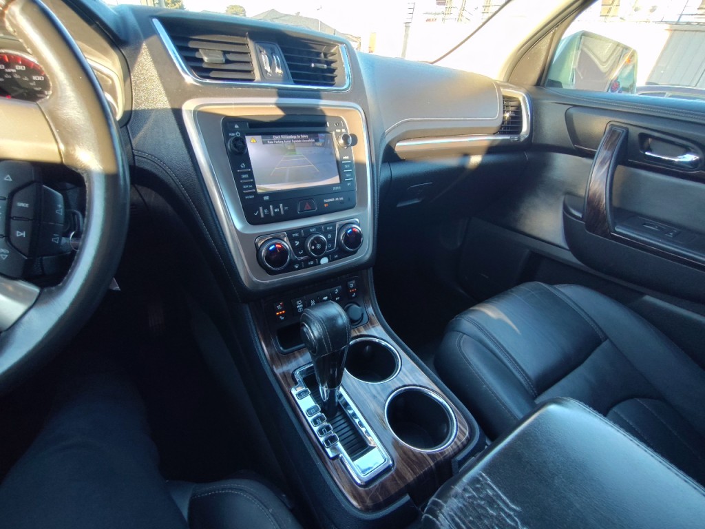 2013 GMC Acadia Image 21