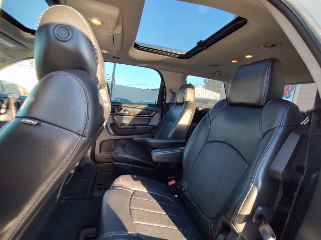 2013 GMC Acadia Image 31