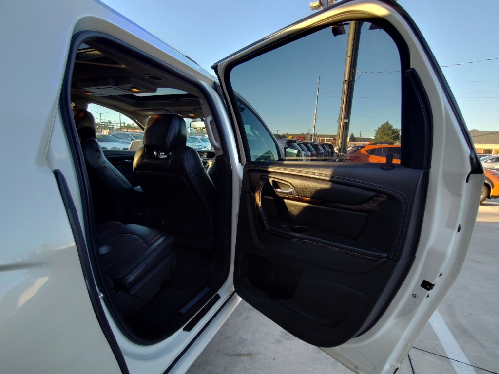 2013 GMC Acadia Image 40