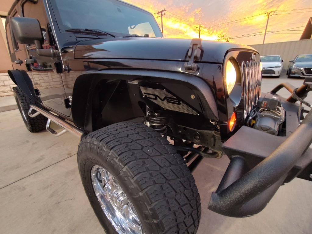 2012 Jeep Wrangler Image 46