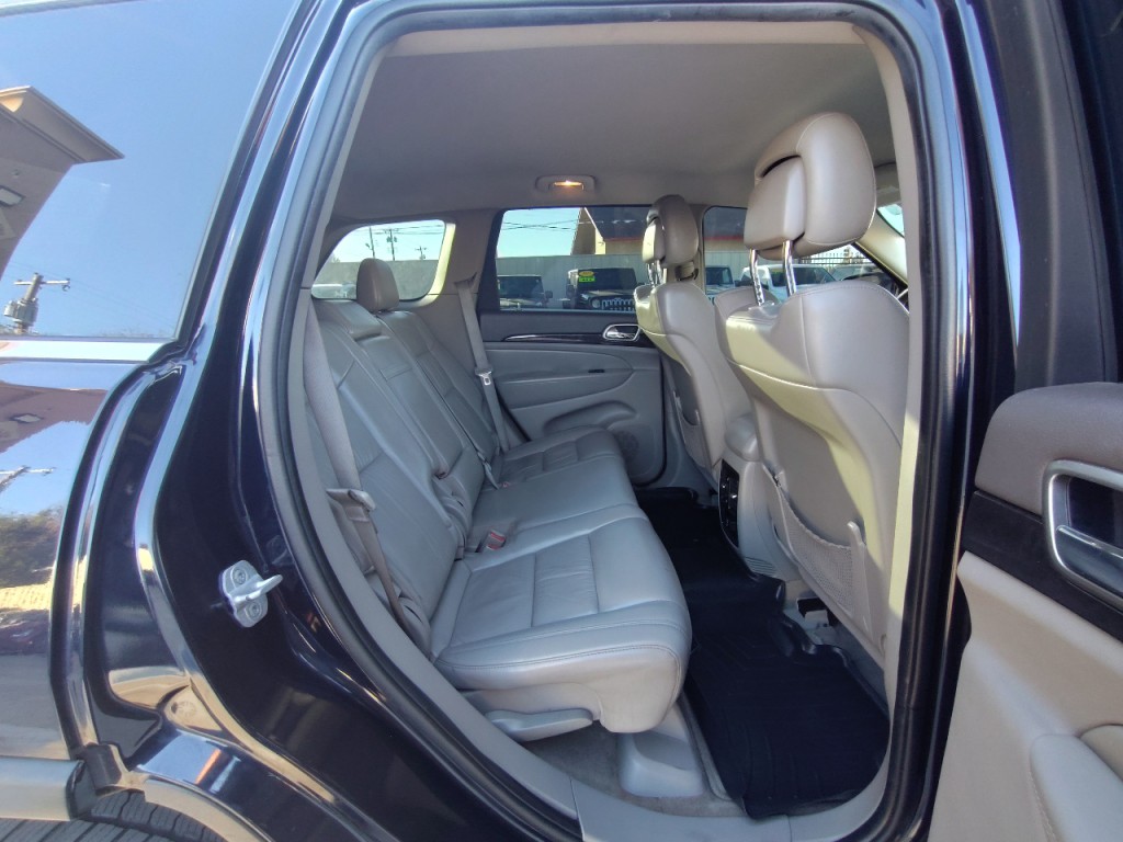 2011 Jeep Grand Cherokee Image 37